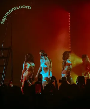 Addison Rae / addie_the_baddie / addisonraee nude photo #1769