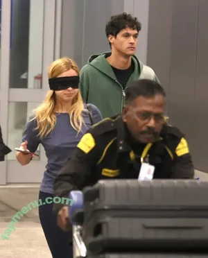 Addison Rae / addie_the_baddie / addisonraee nude photo #1799