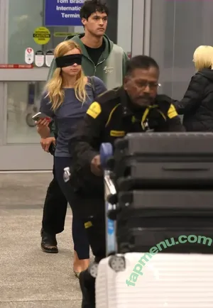 Addison Rae / addie_the_baddie / addisonraee nude photo #1811