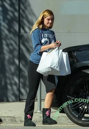 Addison Rae / addie_the_baddie / addisonraee nude photo #1829