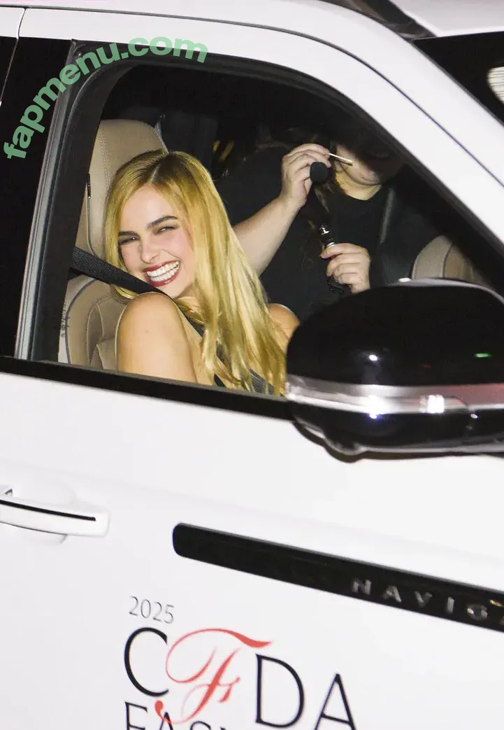 Addison Rae nude photo #1625 (addie_the_baddie / addisonraee)