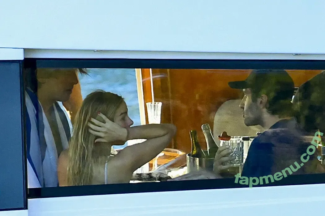 Addison Rae nude photo #1744 (addie_the_baddie / addisonraee)