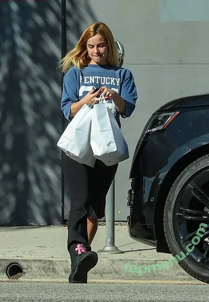 Addison Rae nude photo #1828 (addie_the_baddie / addisonraee)