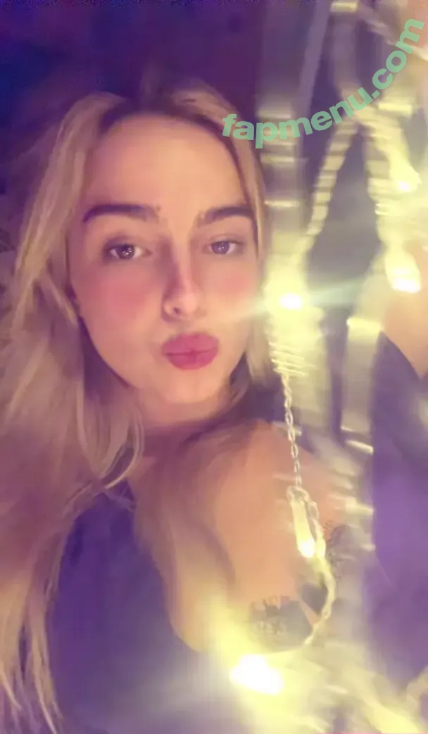 Addison Rae nude photo #1870 (addie_the_baddie / addisonraee / whoisaddison)