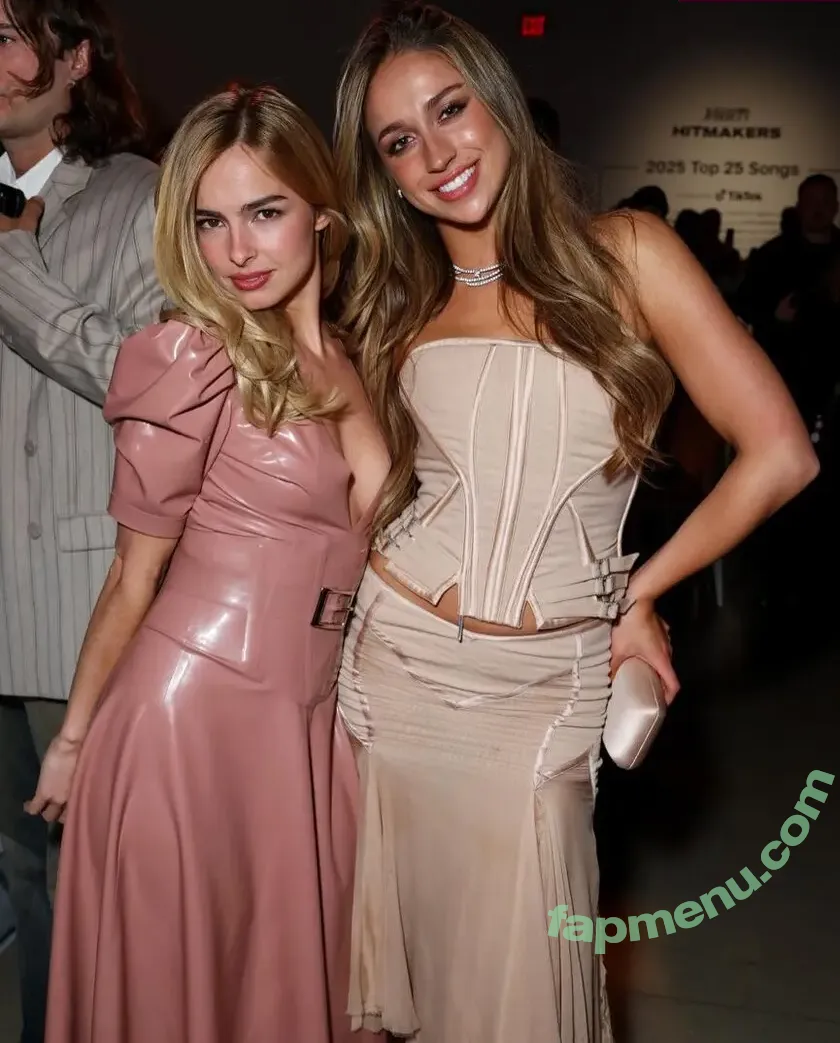 Addison Rae nude photo #1918 (addie_the_baddie / addisonraee / whoisaddison)