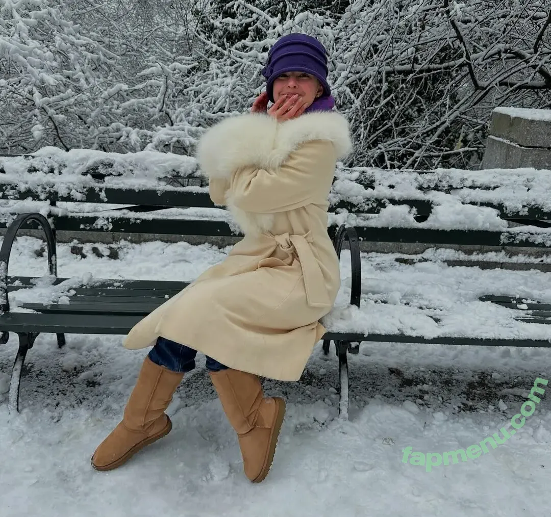 Addison Rae nude photo #1951 (addie_the_baddie / addisonraee / whoisaddison)