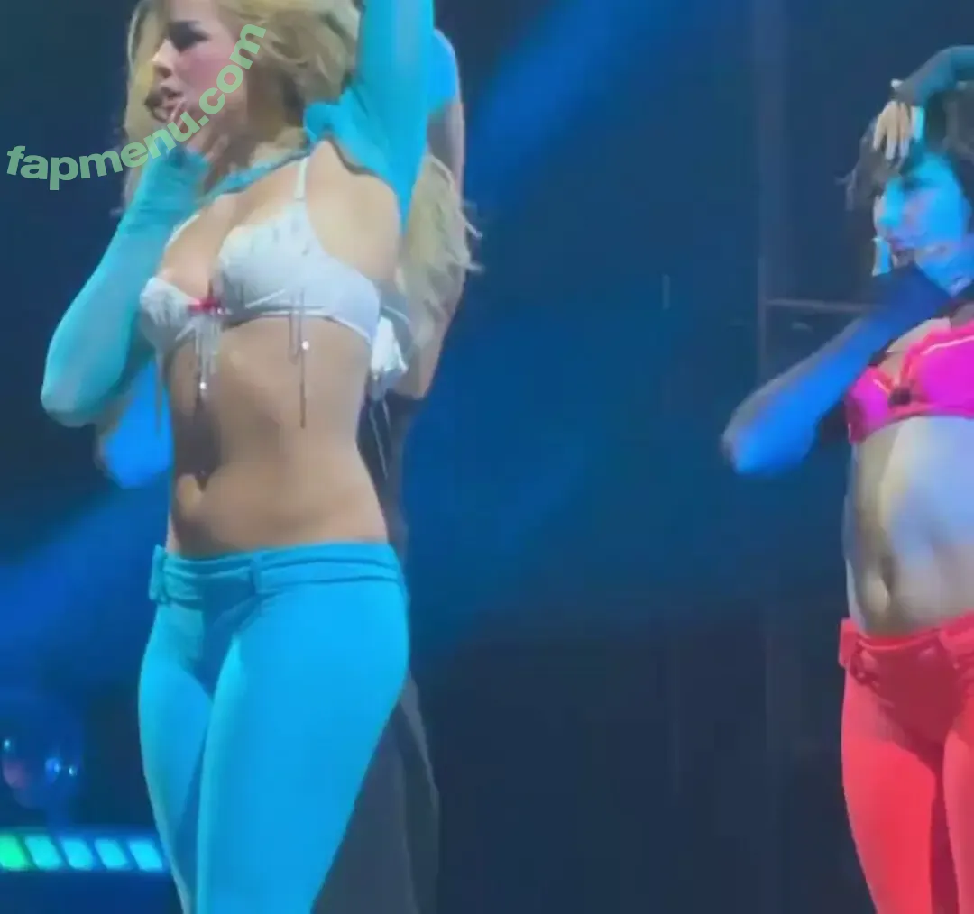 Addison Rae nude photo #2074 (addie_the_baddie / addisonraee / whoisaddison)