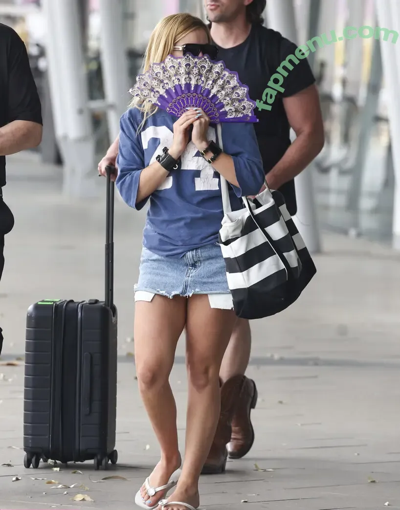 Addison Rae nude photo #2105 (addie_the_baddie / addisonraee / whoisaddison)