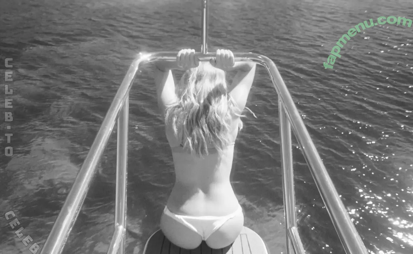 Addison Rae nude photo #2267 (addie_the_baddie / addisonraee / whoisaddison)