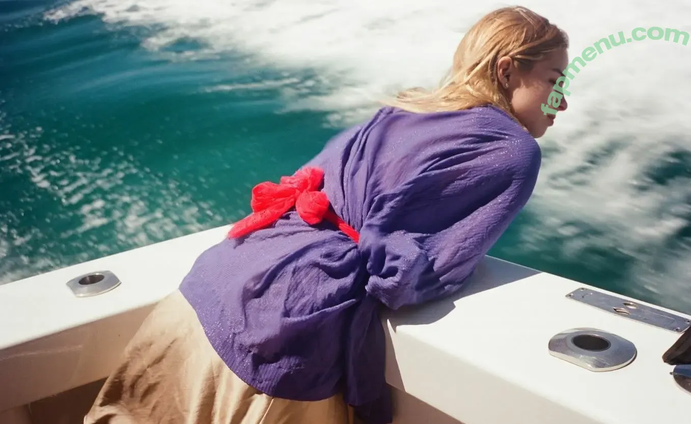 Addison Rae nude photo #2293 (addie_the_baddie / addisonraee / whoisaddison)