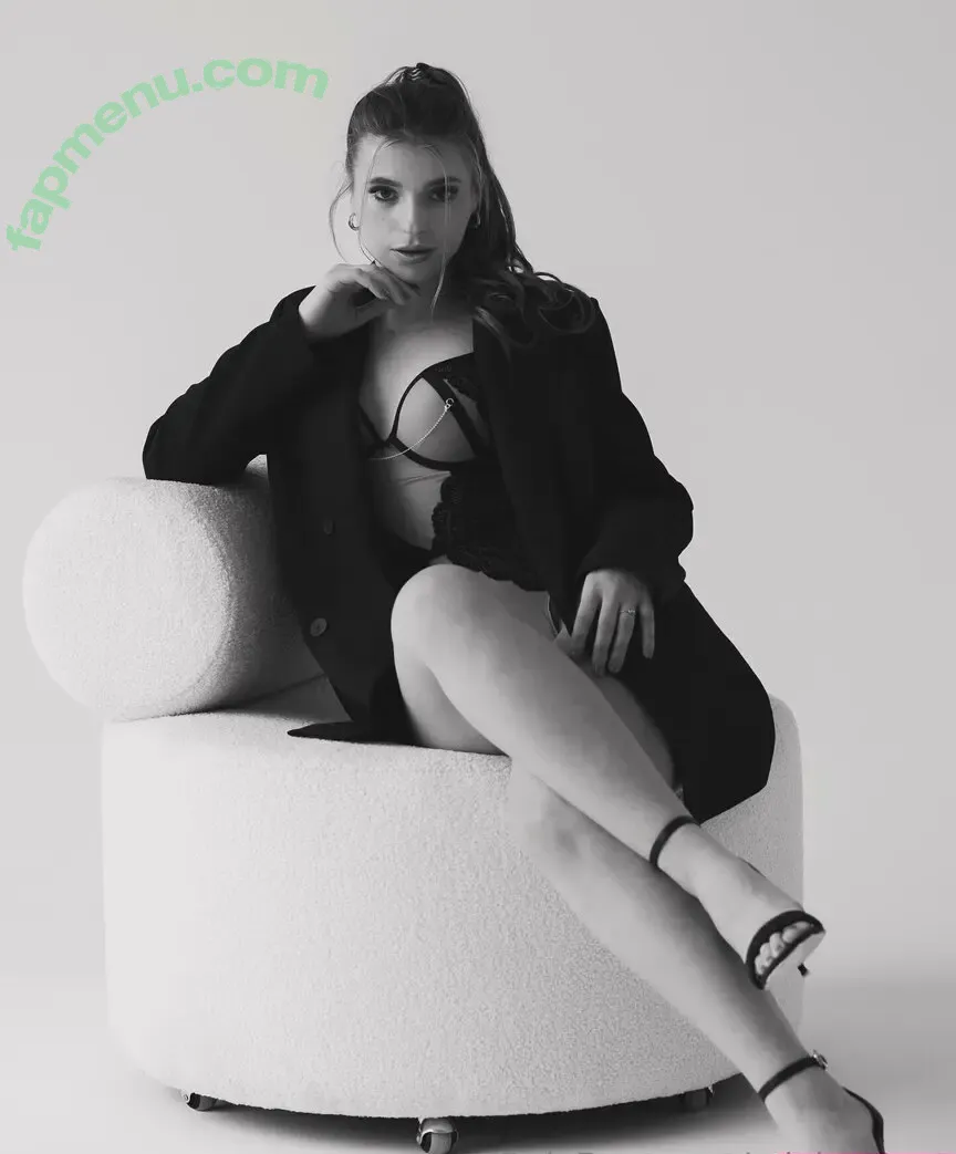 adel_secret nude photo #0005 (adel_secret)