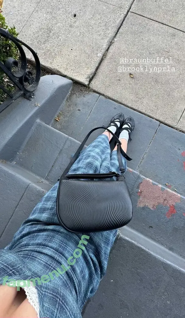 Adelaide Kane nude photo #0288 (adelaidekane)