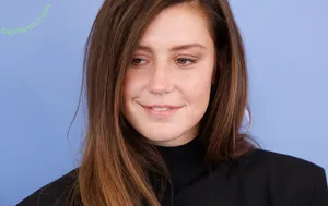 Adele Exarchopoulos / adeleexarchopoulos nude photo #0400