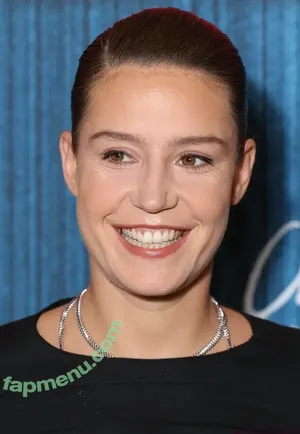 Adele Exarchopoulos / adeleexarchopoulos nude photo #0421