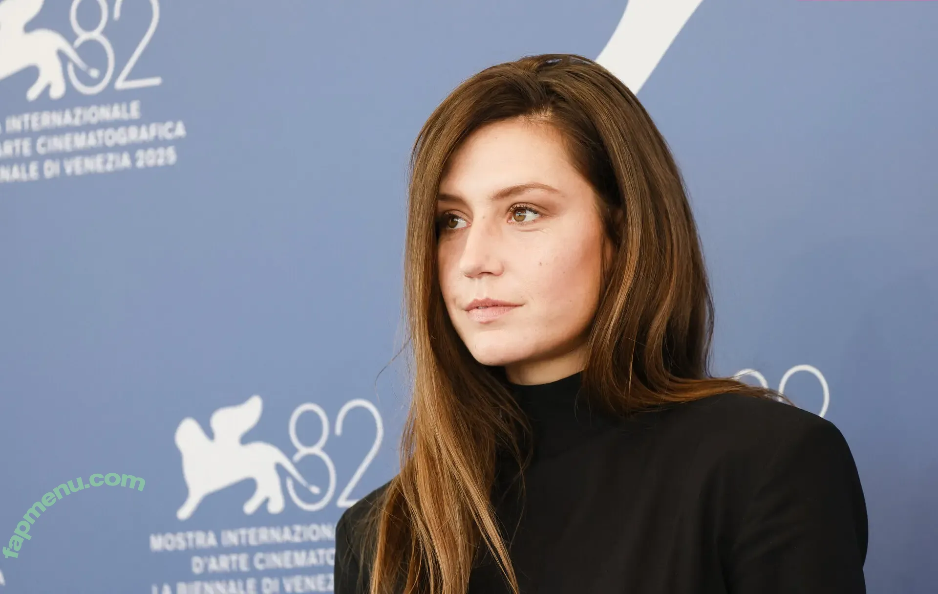 Adele Exarchopoulos nude photo #0385 (adeleexarchopoulos)