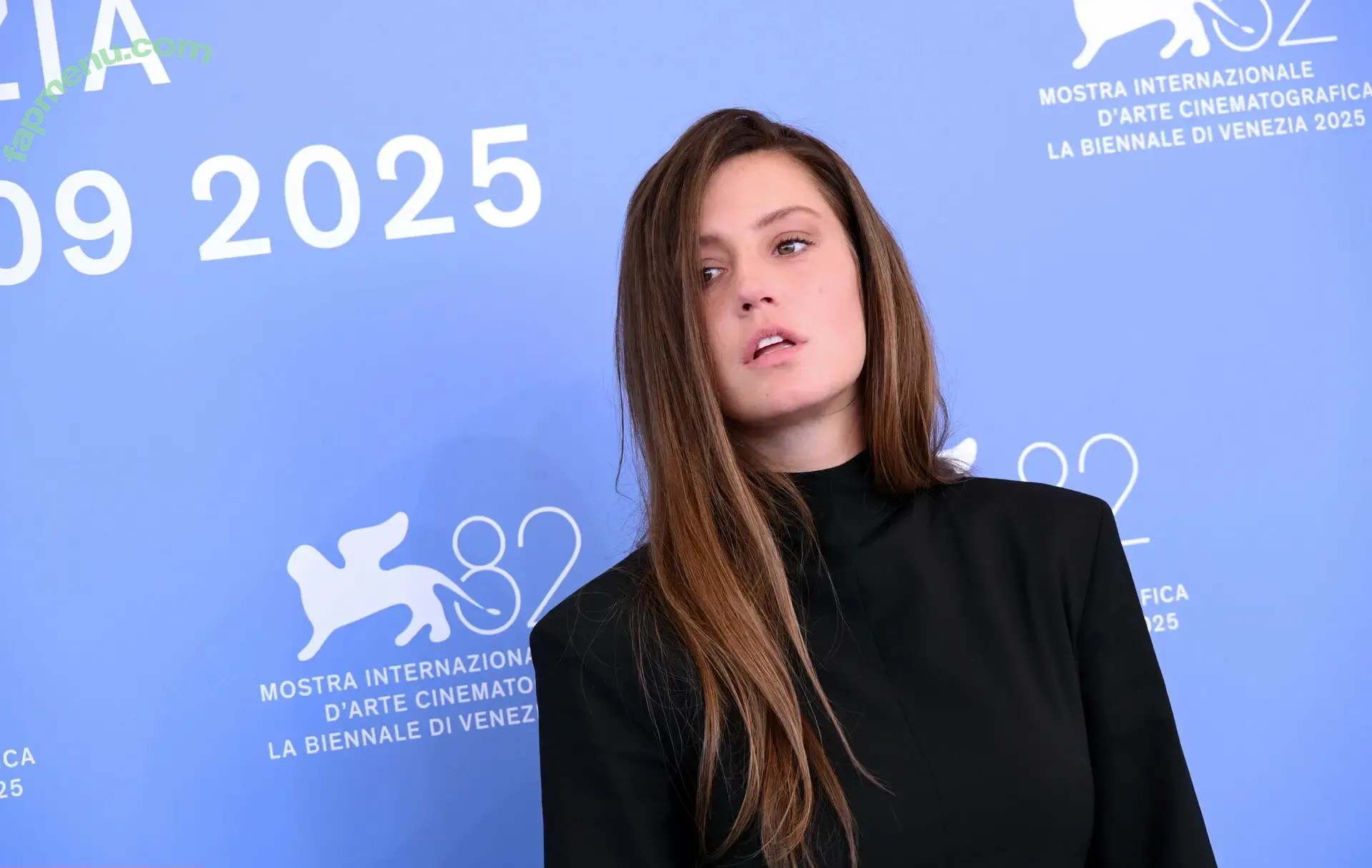 Adele Exarchopoulos nude photo #0390 (adeleexarchopoulos)