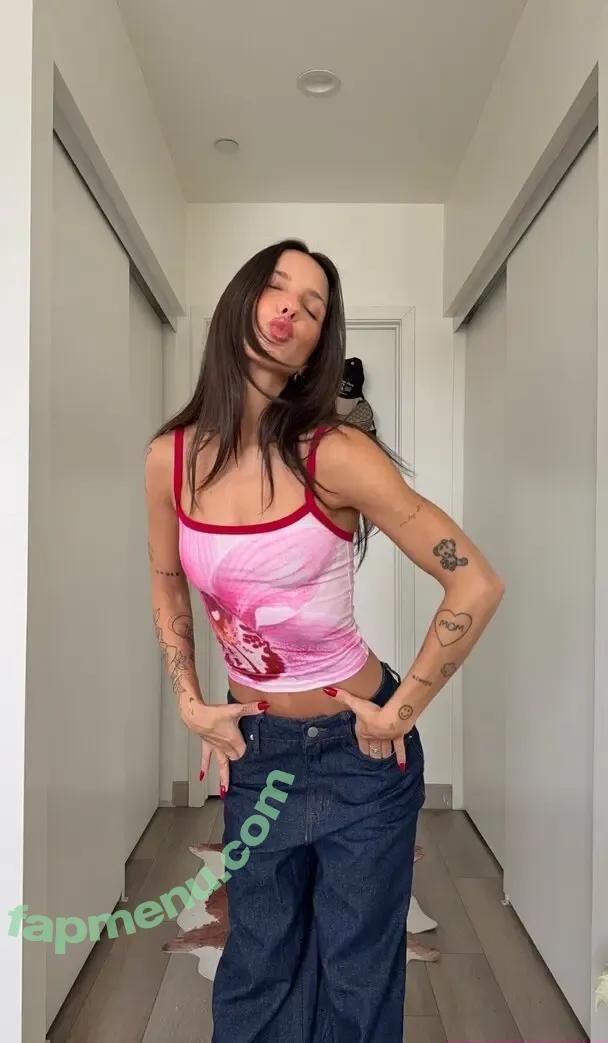 adeliaaa nude photo #0024 (adeladeliaa)