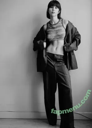 Adelina Khan / adelinakhann nude photo #0007