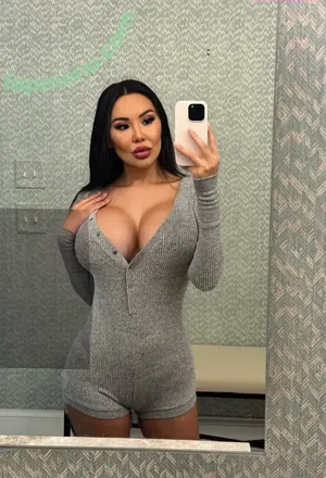 adelinelux / adeline.lux nude photo #0055
