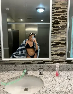 adeljuggsss / adeljuggs nude photo #0002