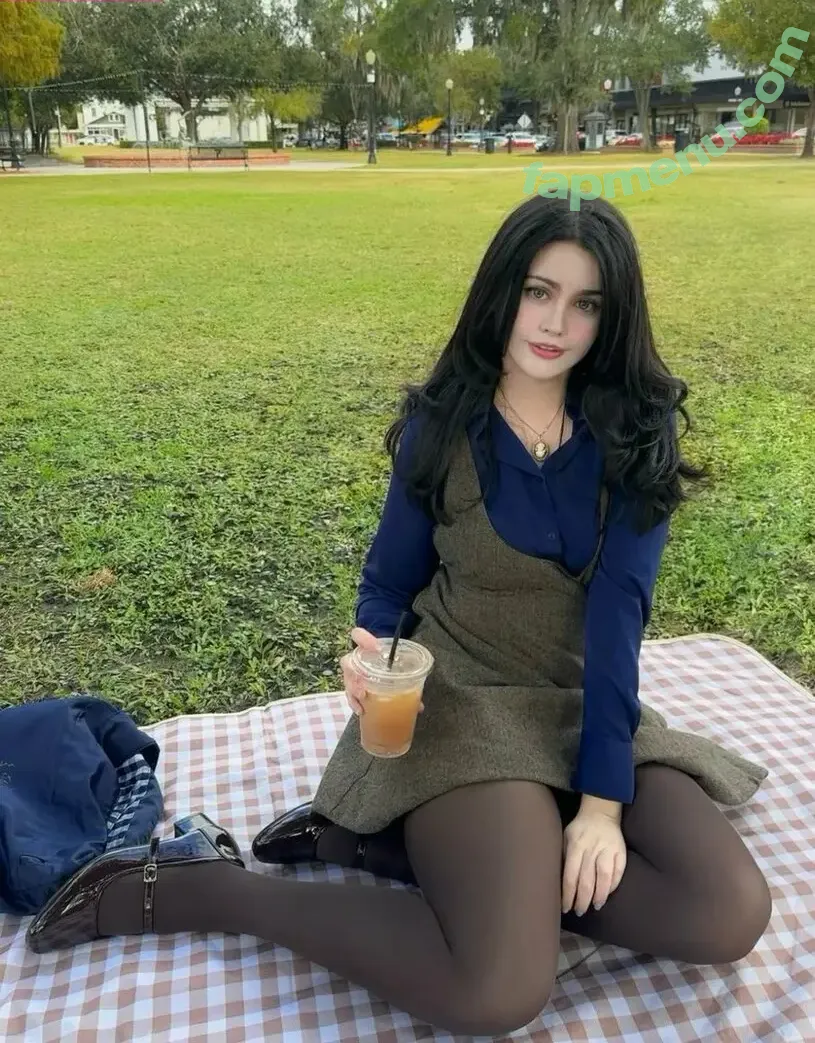 adina.luna nude photo #0034 (adinaluna / lunaisenough)