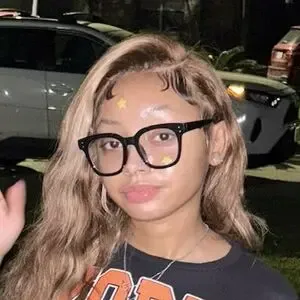 admire_raii / admire.raii nude photo #0007