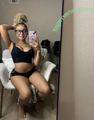 admire_raii / admire.raii nude photo #0009