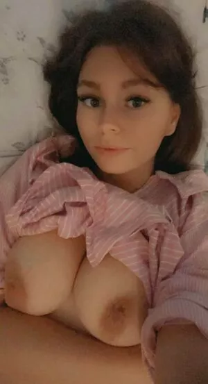 Admiremeamy / Amylondonx / amylee nude photo #0002