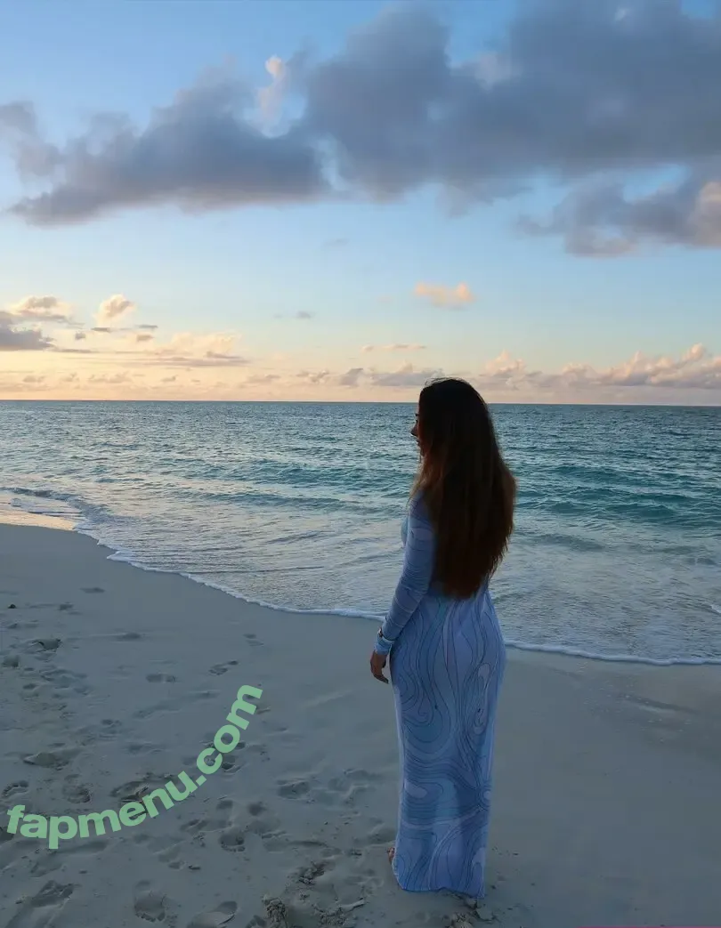 adolladola nude photo #0062 (adolladola)