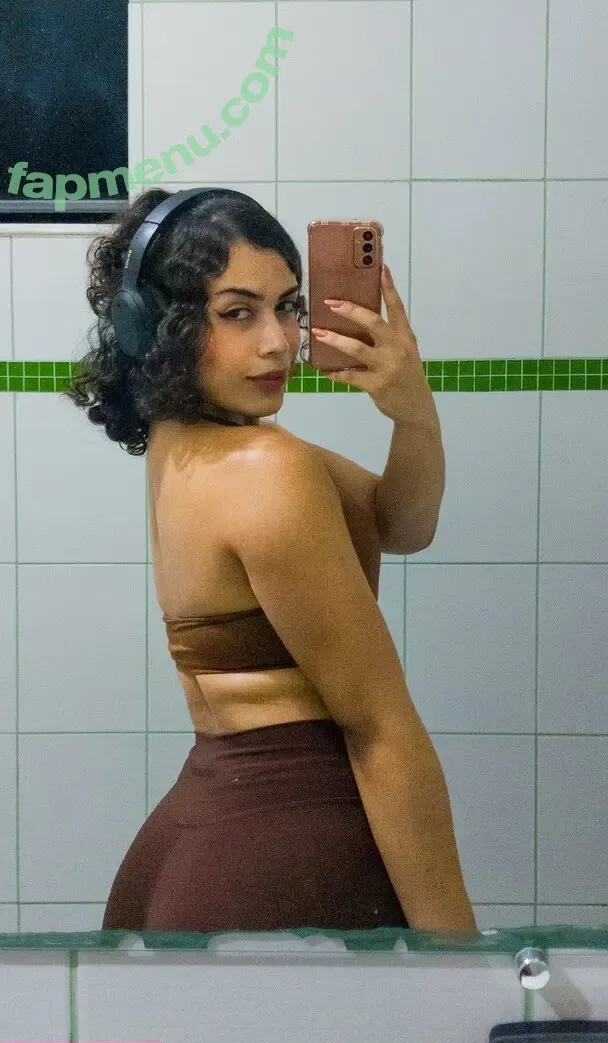 Adora nude photo #0003 (dora._.a)