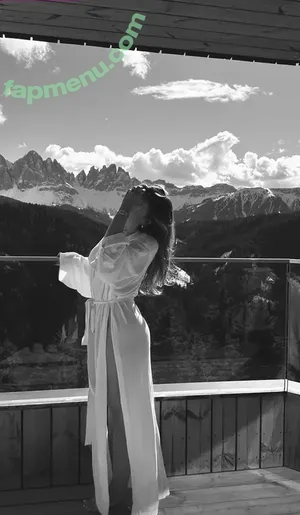 Adorable Caro / adorable_caro nude photo #0256