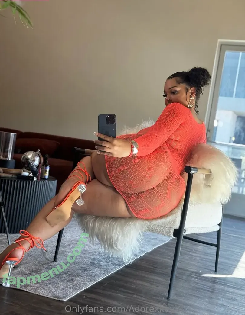Adorexkeya nude photo #0019 (AmberDyme / ZakeyaAmber)