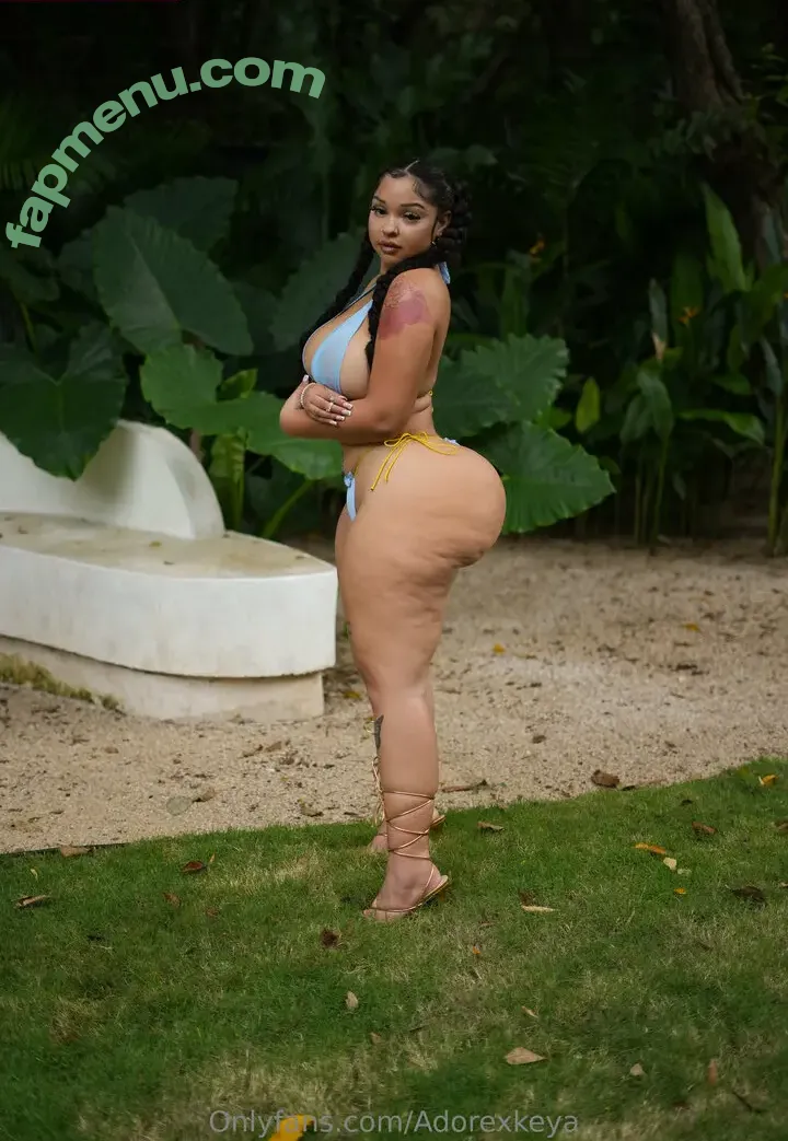 Adorexkeya nude photo #0024 (AmberDyme / ZakeyaAmber)
