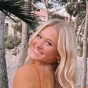 Adri Meadors / adrimeadors / blondegirl0002 nude photo #0004