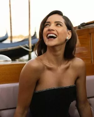 Adria Arjona / adriaarjona nude photo #0101