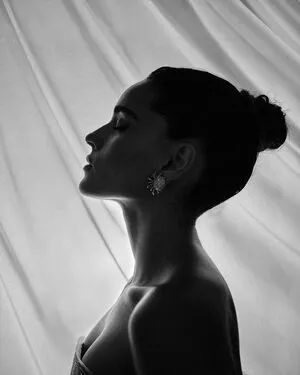 Adria Arjona / adriaarjona nude photo #0124
