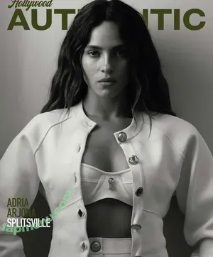 Adria Arjona / adriaarjona nude photo #0439