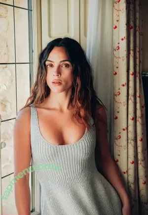 Adria Arjona / adriaarjona nude photo #0442