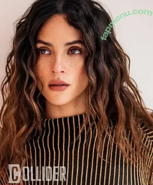 Adria Arjona / adriaarjona nude photo #0475