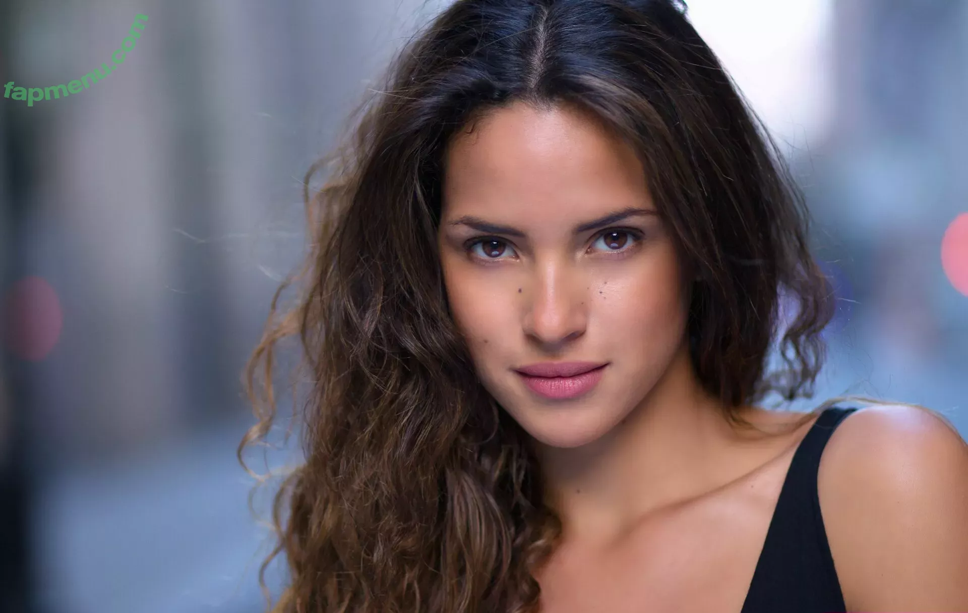 Adria Arjona nude photo #0022 (adriaarjona)