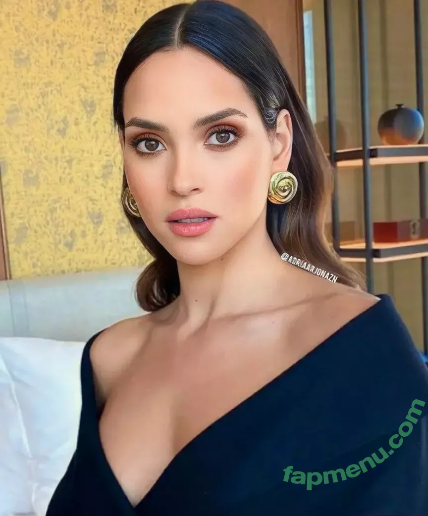 Adria Arjona OnlyFans Leak: Nude photo #