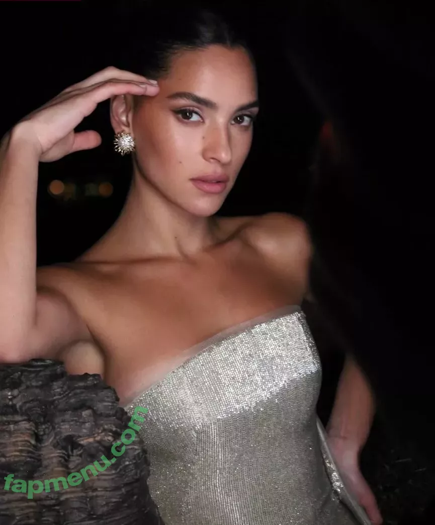 Adria Arjona nude photo #0099 (adriaarjona)