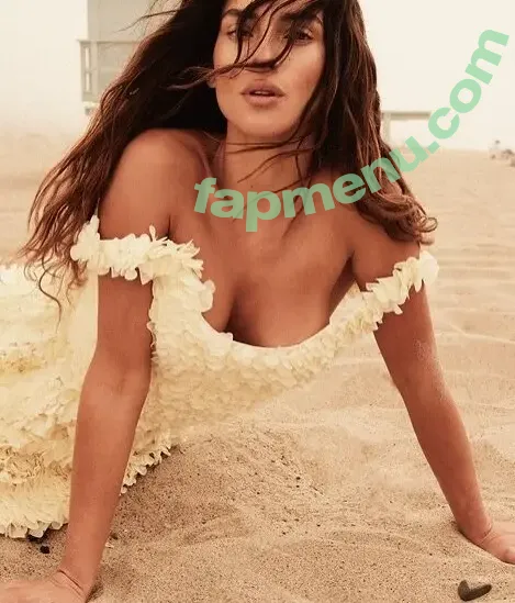 Adria Arjona nude photo #0407 (adriaarjona)
