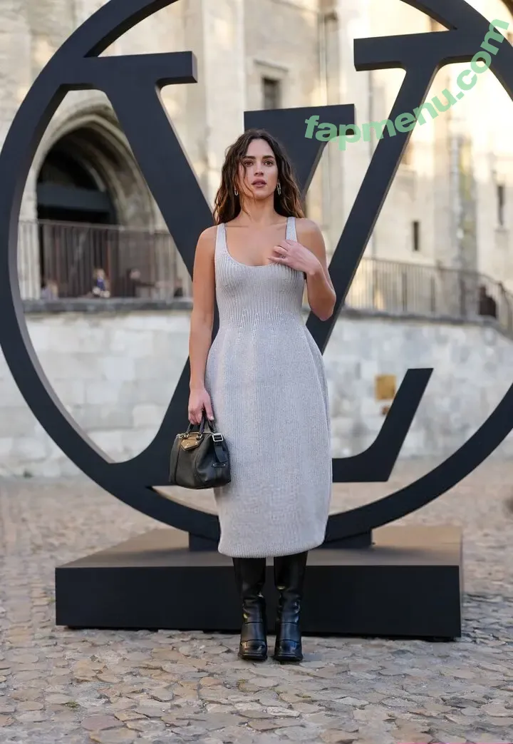 Adria Arjona nude photo #0457 (adriaarjona)
