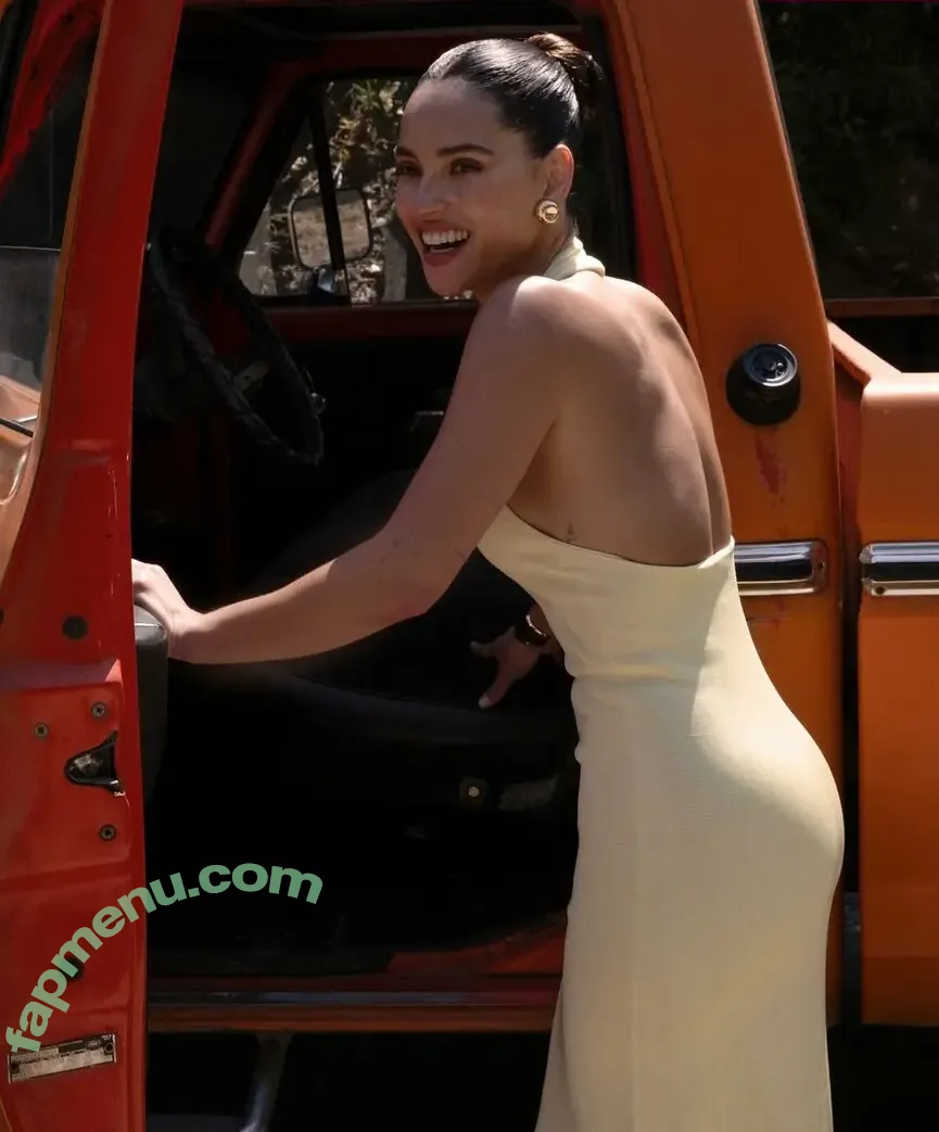 Adria Arjona nude photo #0493 (adriaarjona)