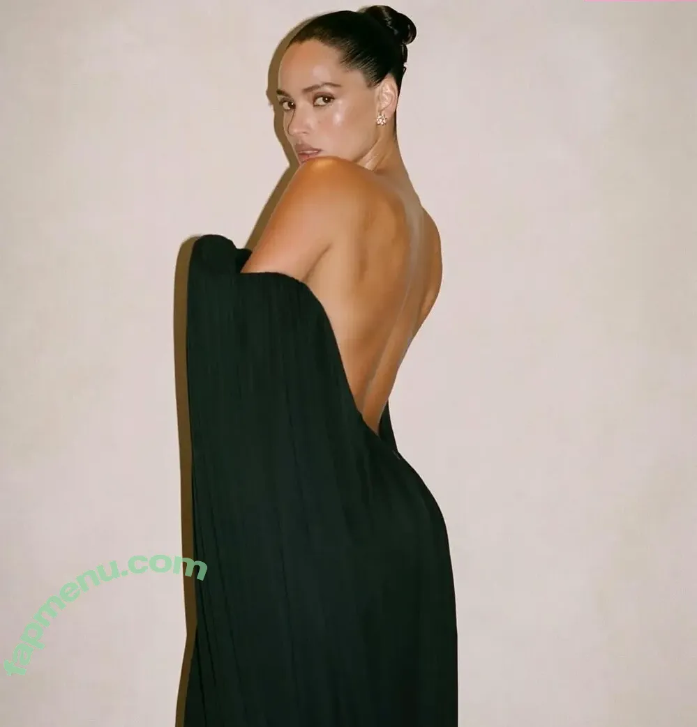 Adria Arjona nude photo #0585 (adriaarjona)