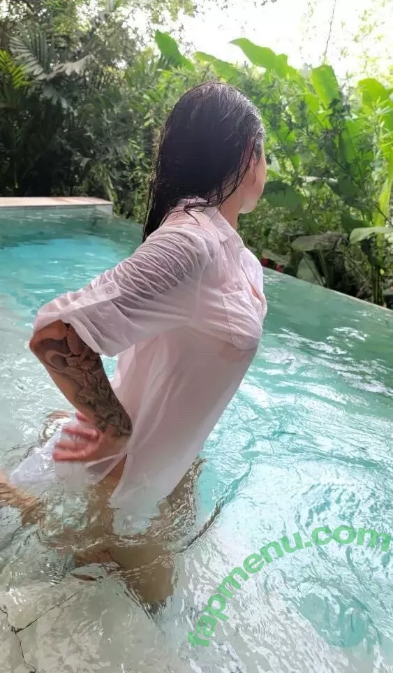 Adria Rae nude photo #0015 (adriaraexxx / adriaxxrae / milad.67420)