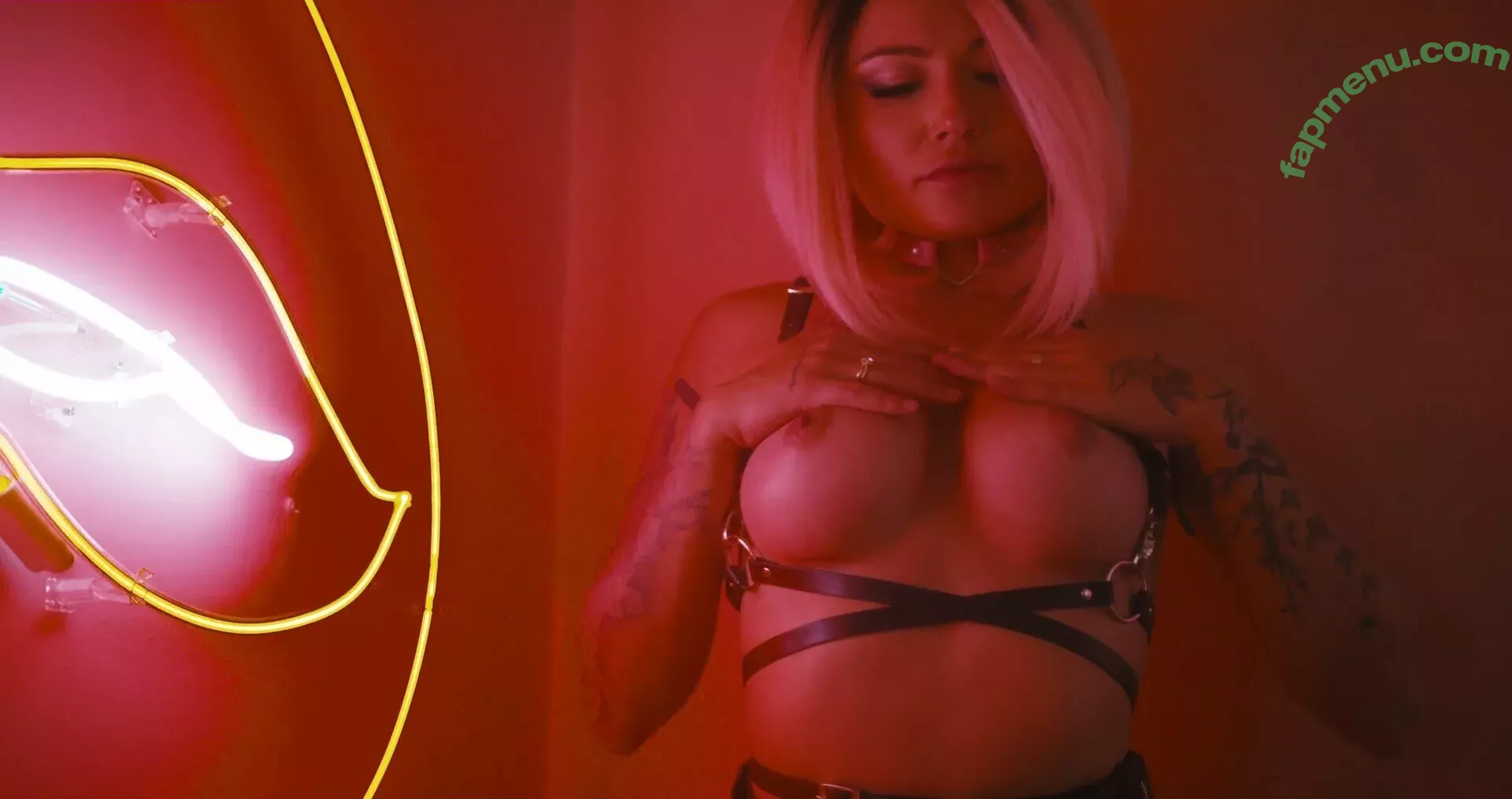 Adria Rae nude photo #0130 (adriaraexxx / adriaxxrae / milad.67420)