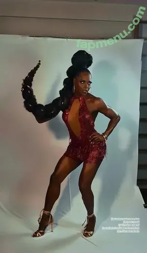 Adriana Bombom / adrianabombom / pietra.bombom17 nude photo #0184