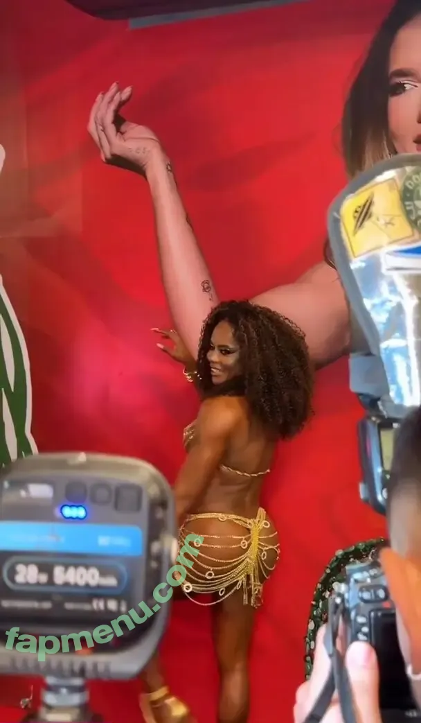 Adriana Bombom nude photo #0154 (adrianabombom / pietra.bombom17)